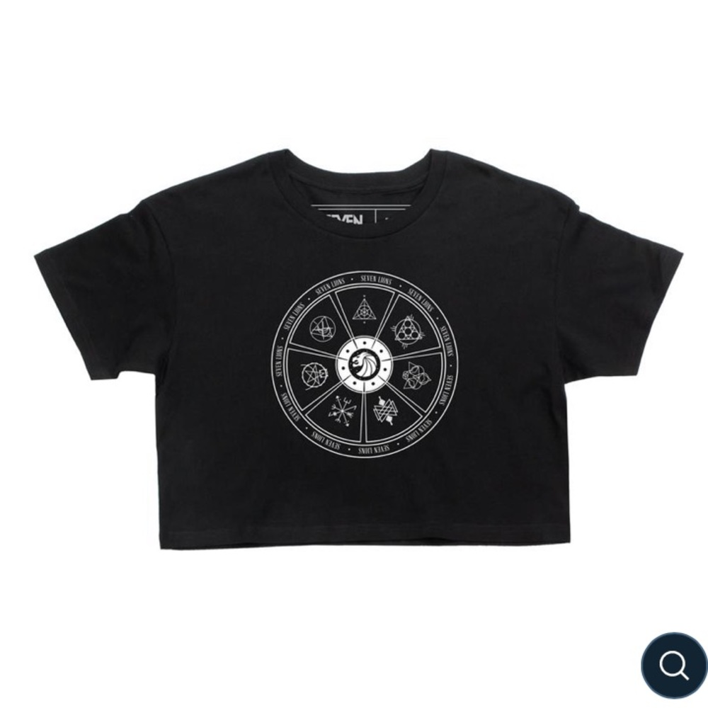 🛑 SOLD 🛑 ✨ Seven Lions Crop Top ✨